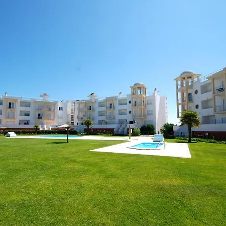Marina - 3 Bedroom Sea View In Complex With Pools Διαμέρισμα Ναζαρέ